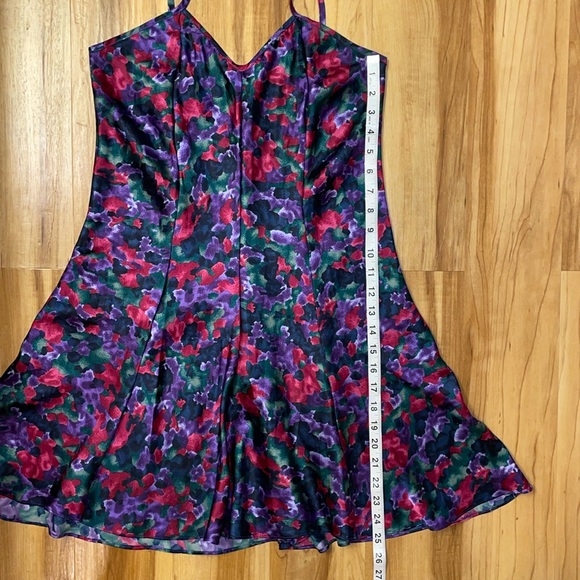 Violets & Roses vintage floral slip size M - Picture 9 of 9